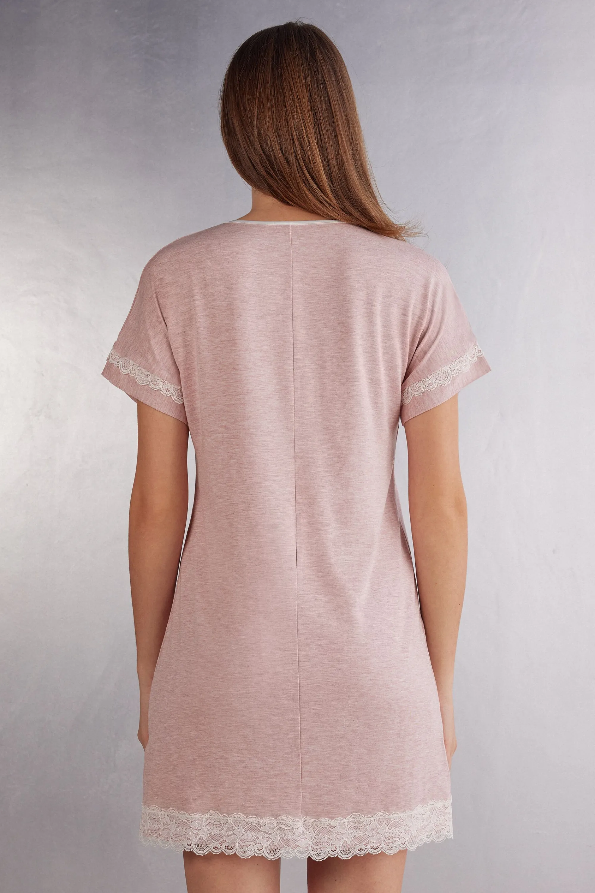 Intimissimi Camicia da Notte a Maniche Corte con Dettagli in Pizzo