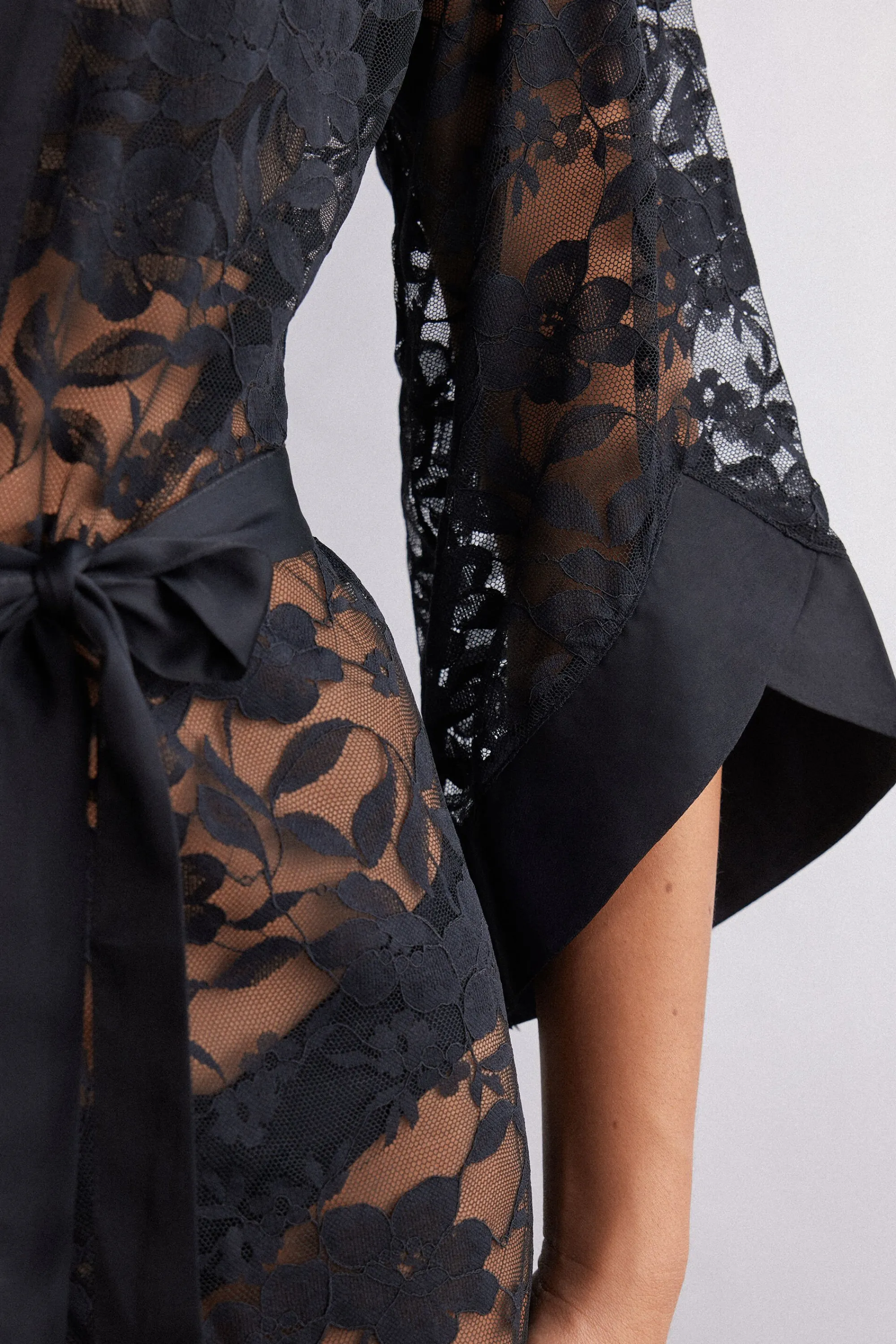 Intimissimi Kimono Pizzo e Raso The Art of Romance