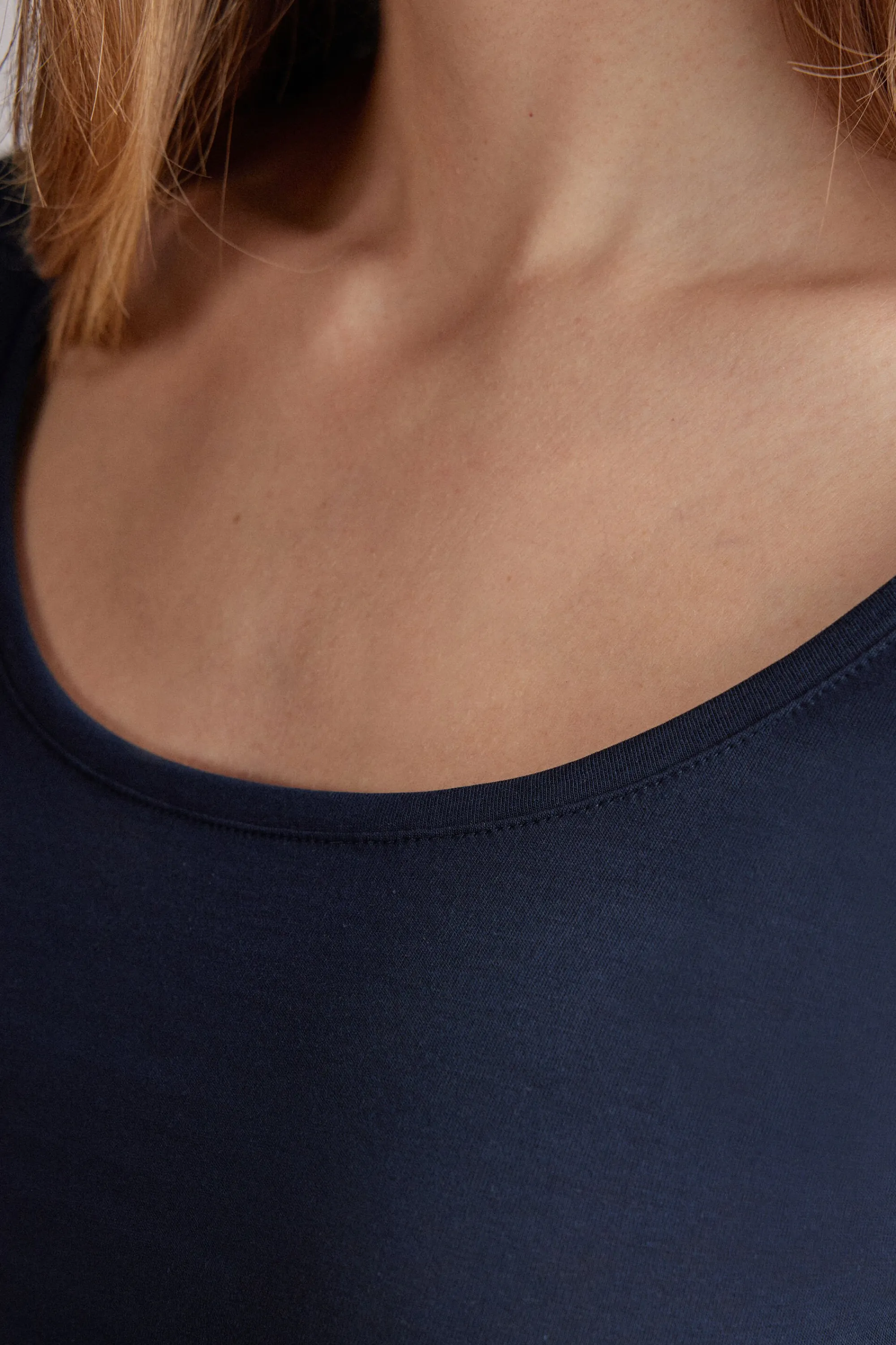 Intimissimi Maglia Manica Corta con Scollo a Madonna in Cotone Ultrafresh