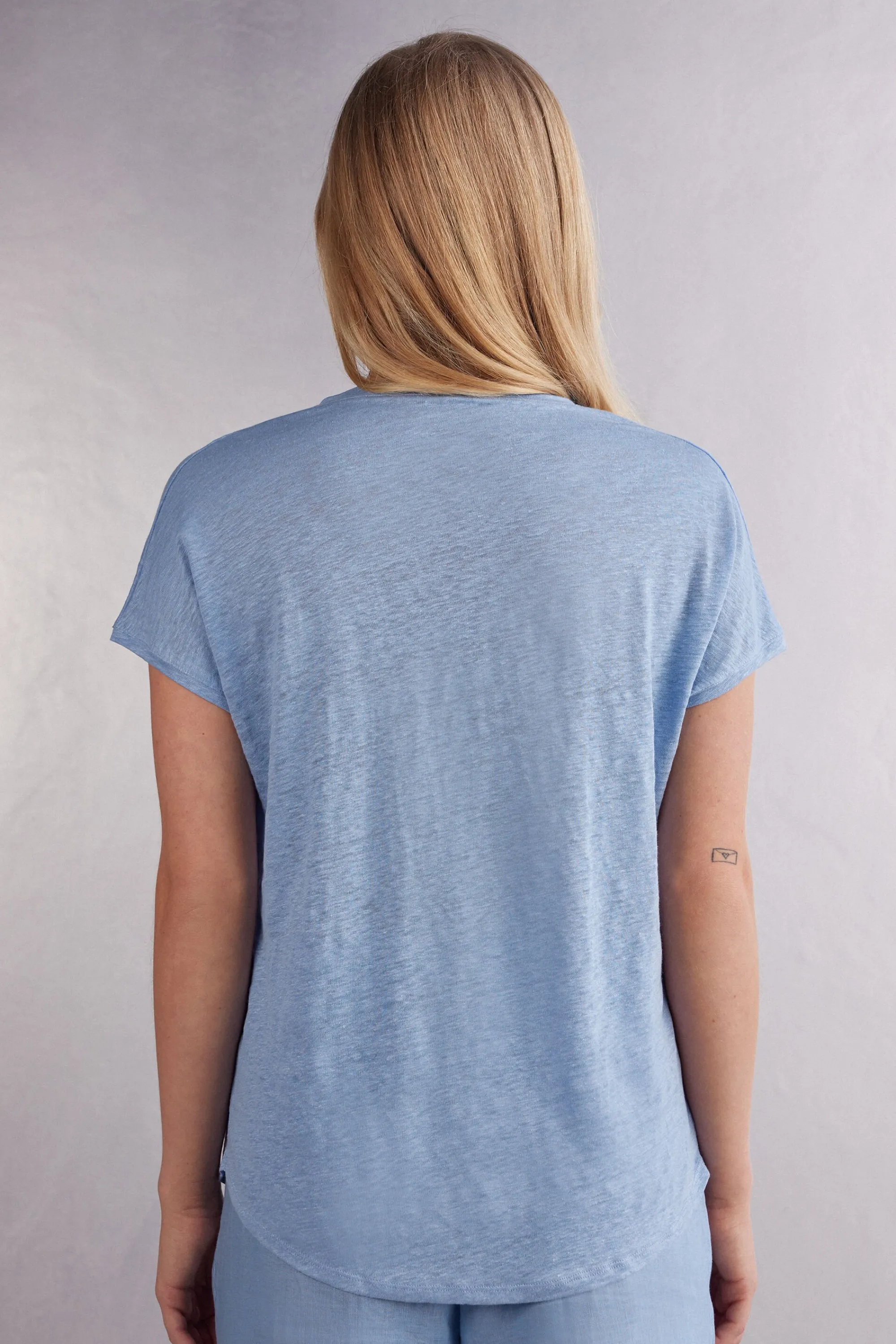 Intimissimi Maglia Manica Corta con Scollo a V in Lino