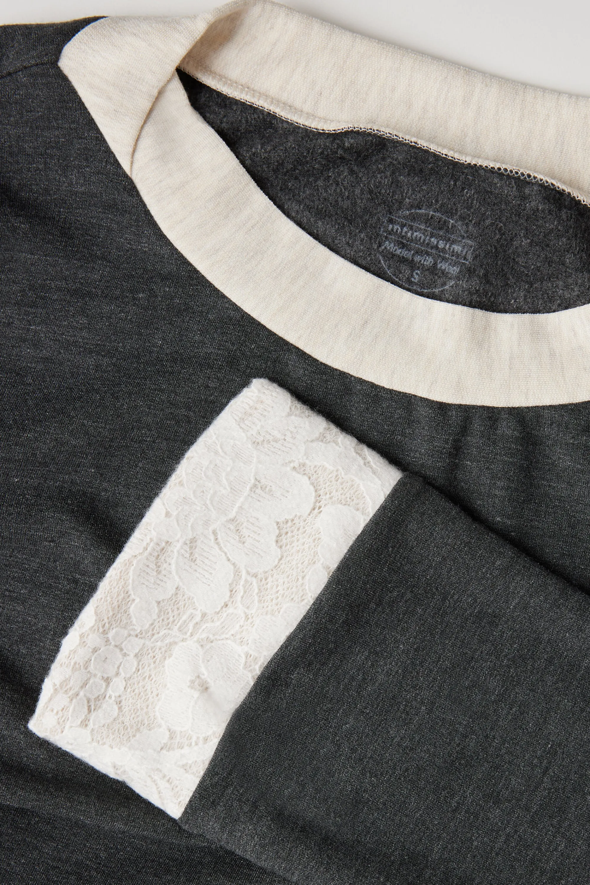 Intimissimi Maglia Manica Lunga con Scollo a Barchetta Baby It's Cold Outside