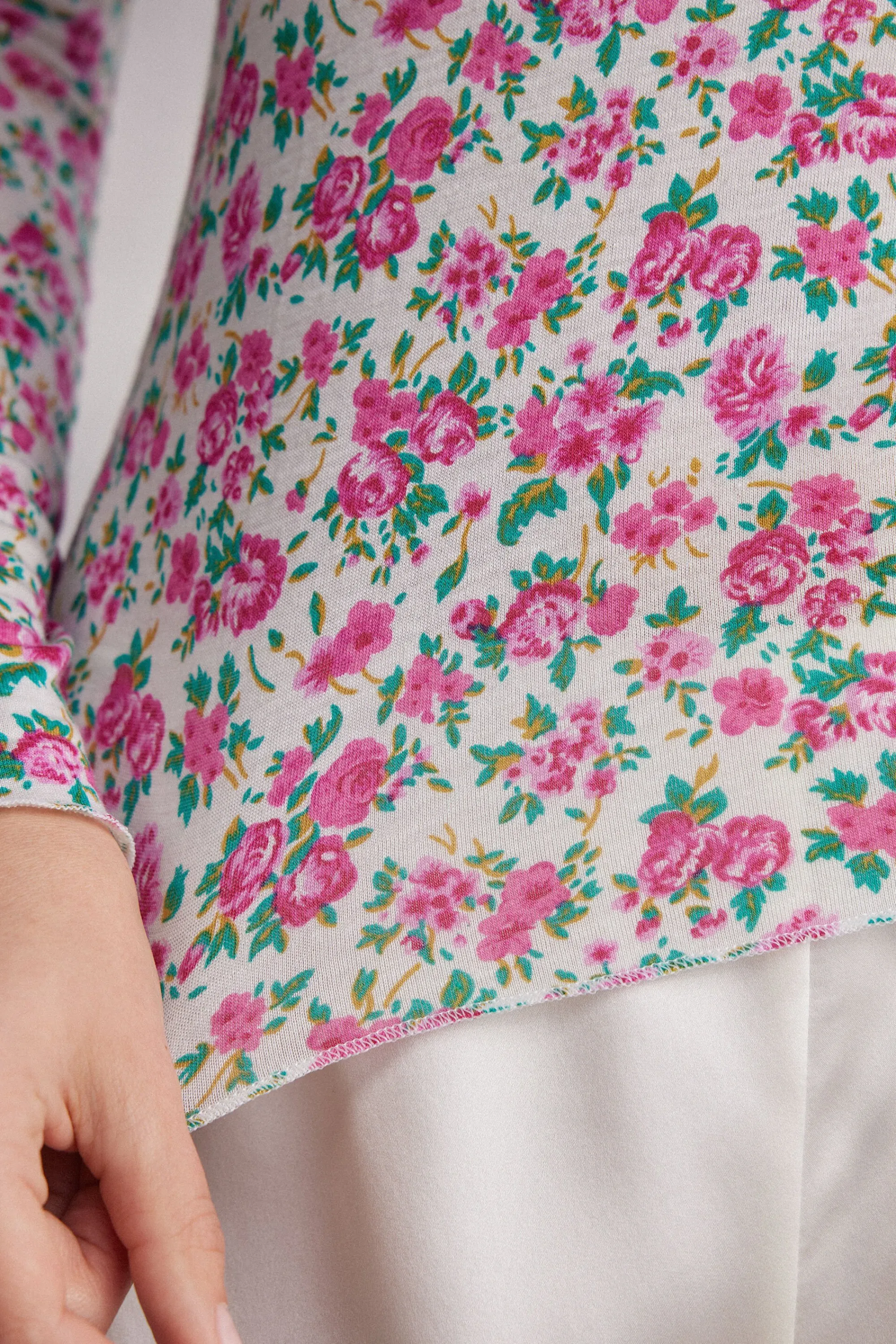 Intimissimi Maglia Scollo a Barchetta in Modal Ultralight con Cashmere Life is a Flower