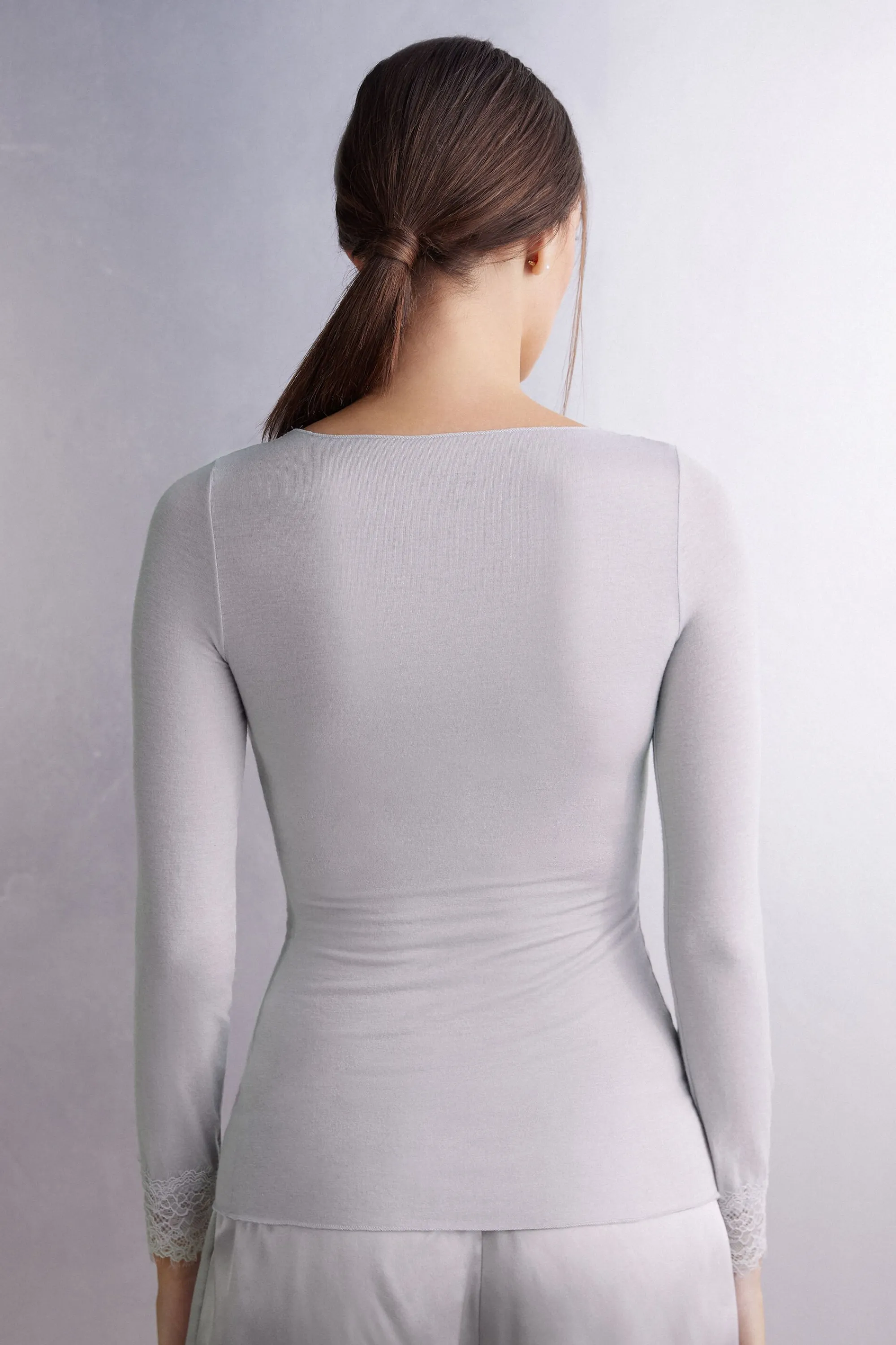Intimissimi Maglia scollo a V in Modal Cashmere Ultralight e Pizzo