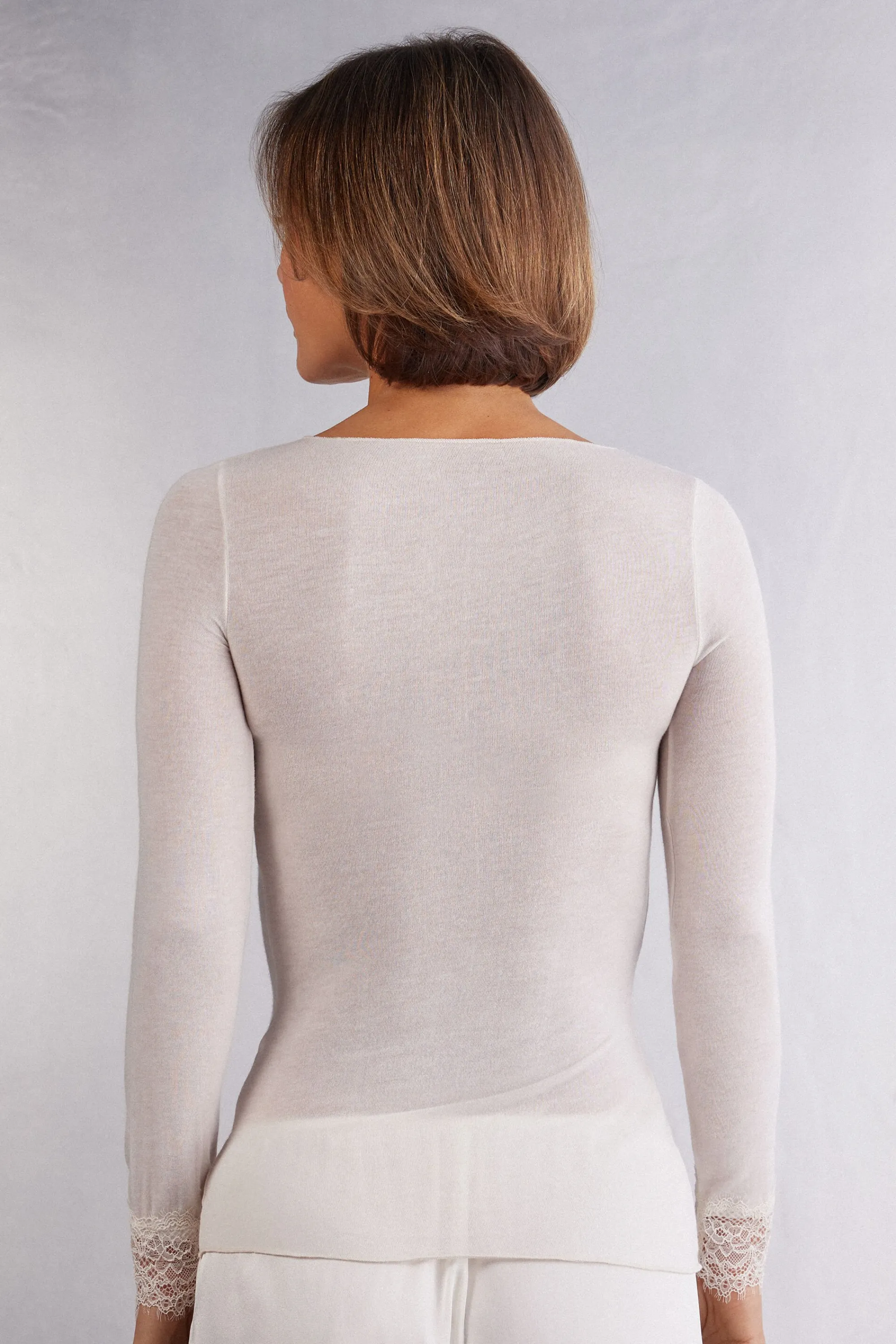 Intimissimi Maglia scollo a V in Modal Cashmere Ultralight e Pizzo