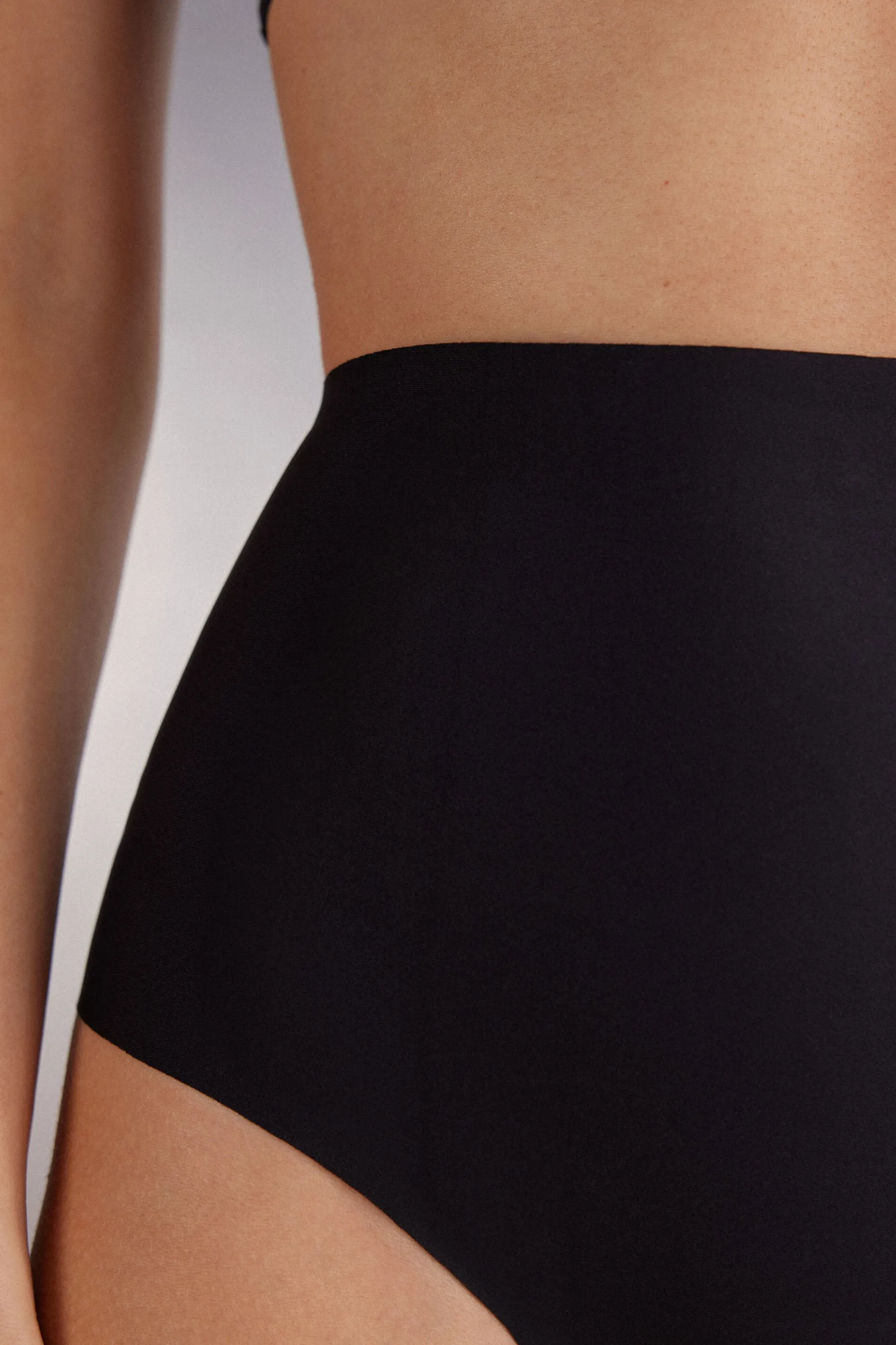 Intimissimi Slip in Microfibra a Taglio Vivo