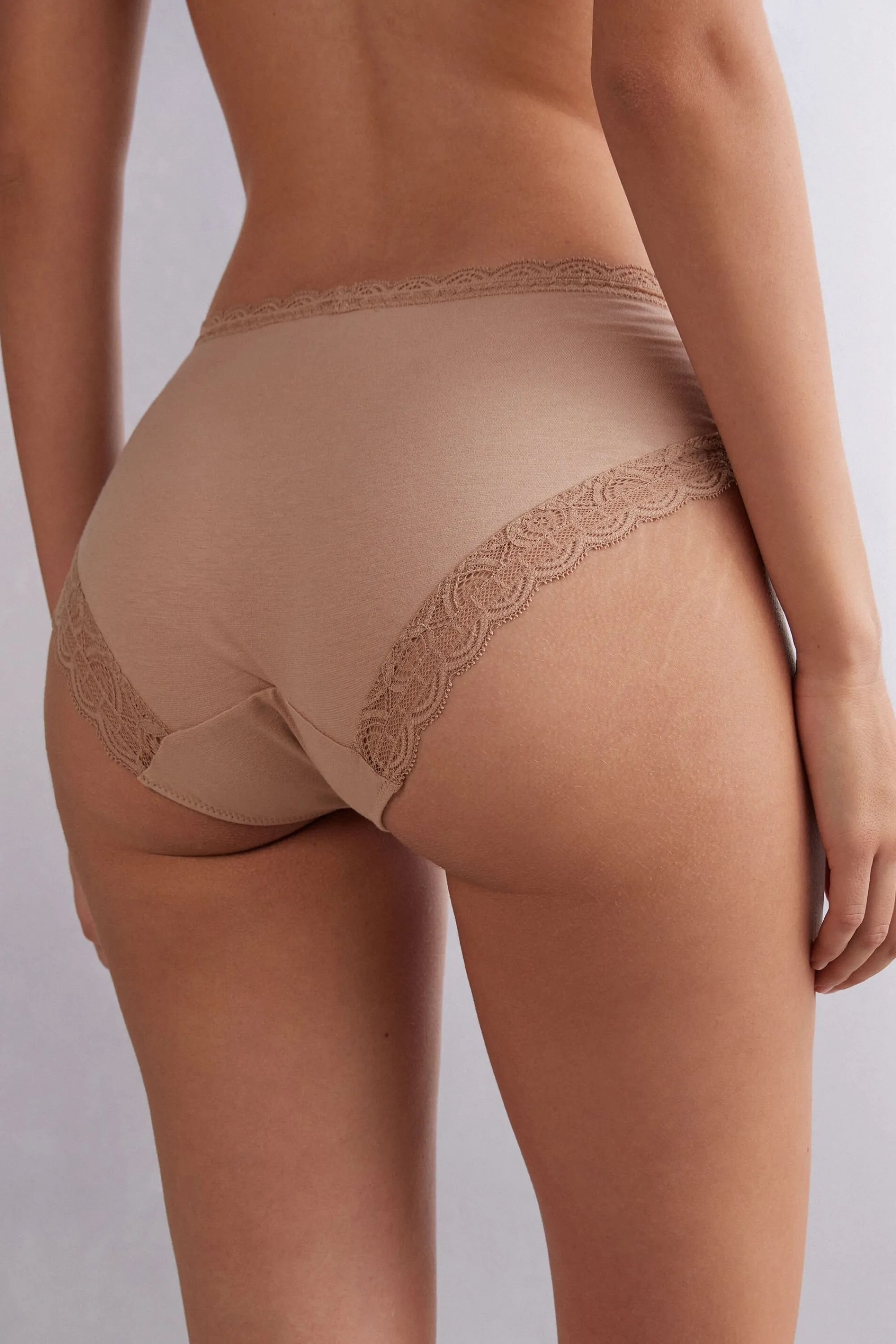 Intimissimi Slip Vita Semi-alta in Cotone e Pizzo